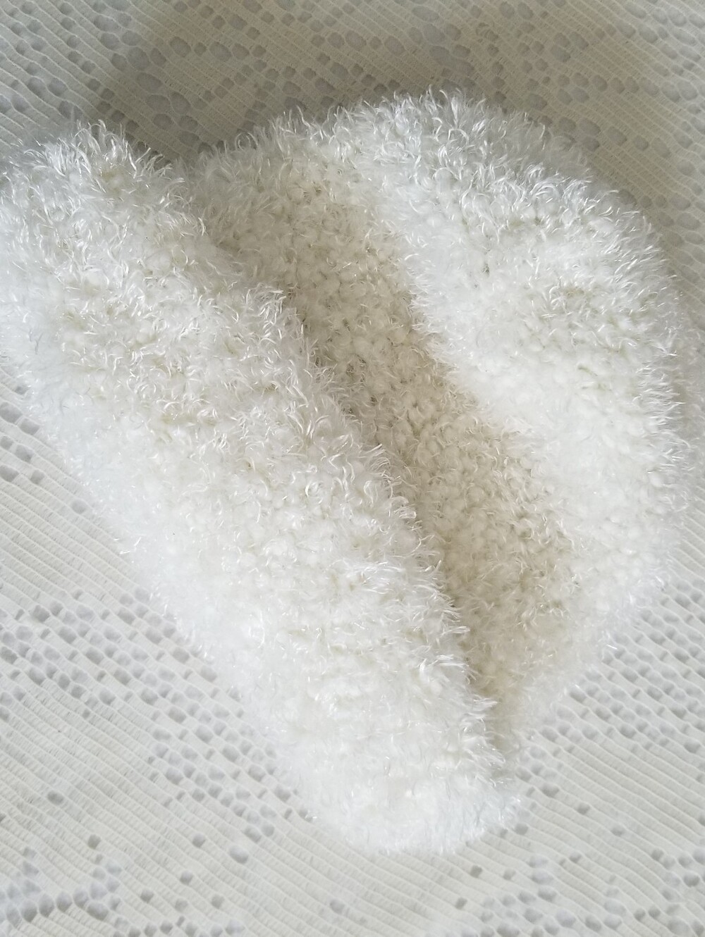 Plush White Glittery Soft Plush Winter Hat OS